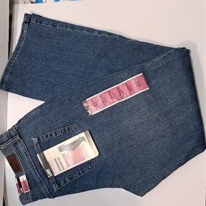 NWT LEE Women’s Relaxed Bootcut Stretch Jeans Sz 10